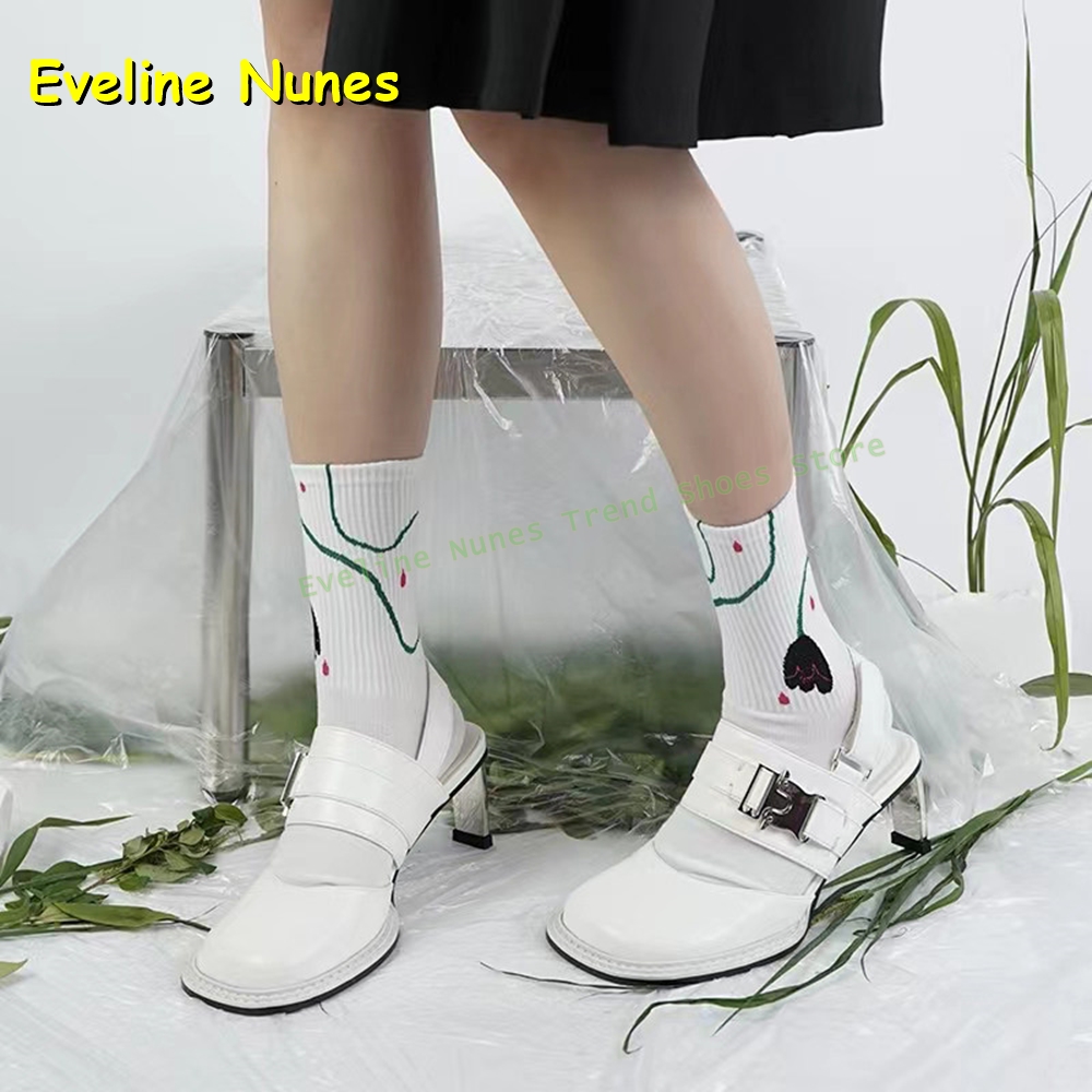 Kadın Siyah Kare Burunlu Tokal - Boots incelemesi ve fiyatı