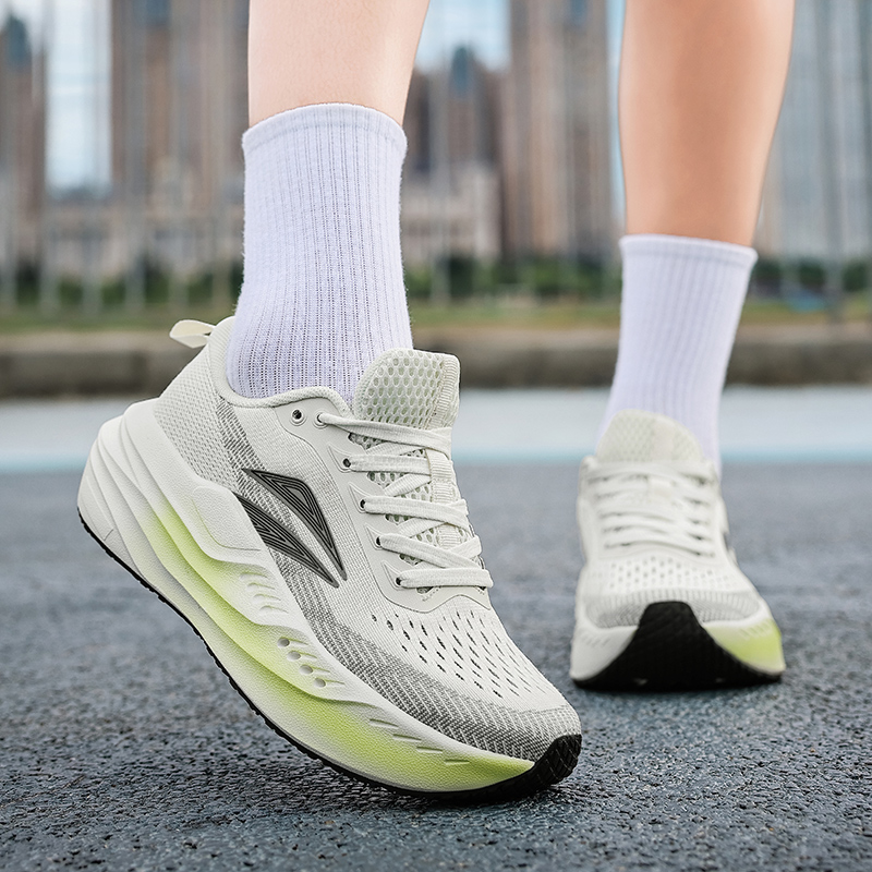 Erkek Koşu Ayakkabıları Spor A - Lightweight Road Running Shoes incelemesi ve fiyatı