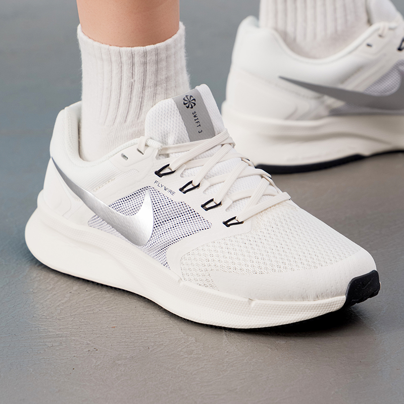 Nike Kadın Ayakkabıları, Oriji - Lightweight Road Running Shoes incelemesi ve fiyatı