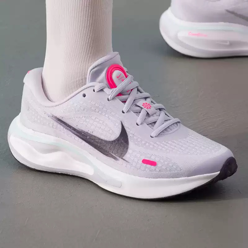 Nike Kadın Ayakkabıları, Oriji - Lightweight Road Running Shoes incelemesi ve fiyatı